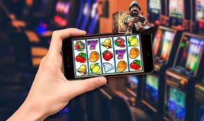 ck44 app উইথড্র প্রক্রিয়া — মোবাইলে দ্রুত টাকা তোলার দৃশ্য